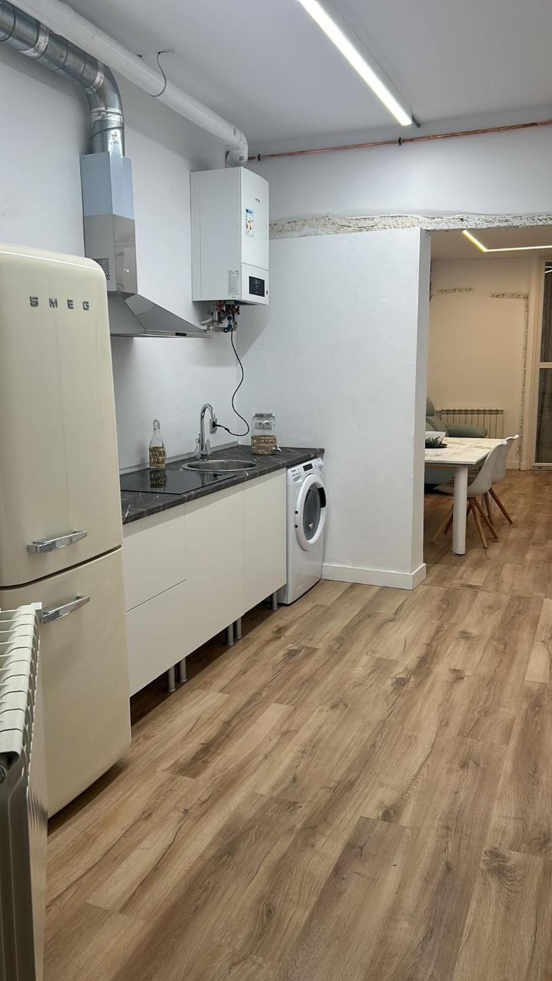 לאון Apartamentos Carolina By Gaiarooms מראה חיצוני תמונה