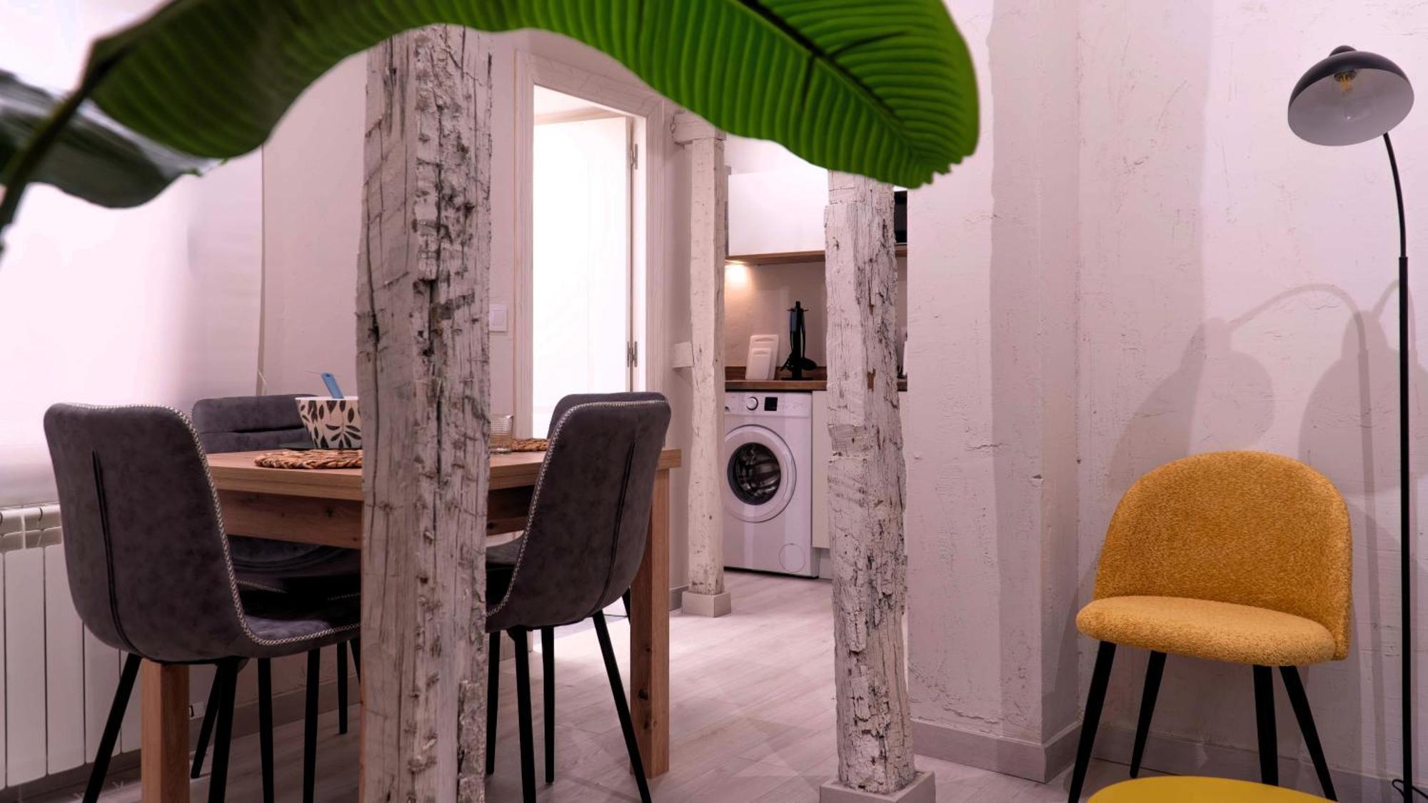 לאון Apartamentos Carolina By Gaiarooms מראה חיצוני תמונה